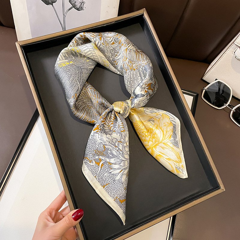 Short Scarf For Women